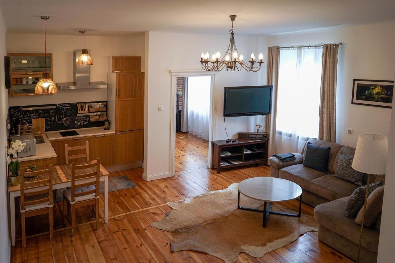 Stylowy Apartament W Kamienicy Chełm Extérieur photo
